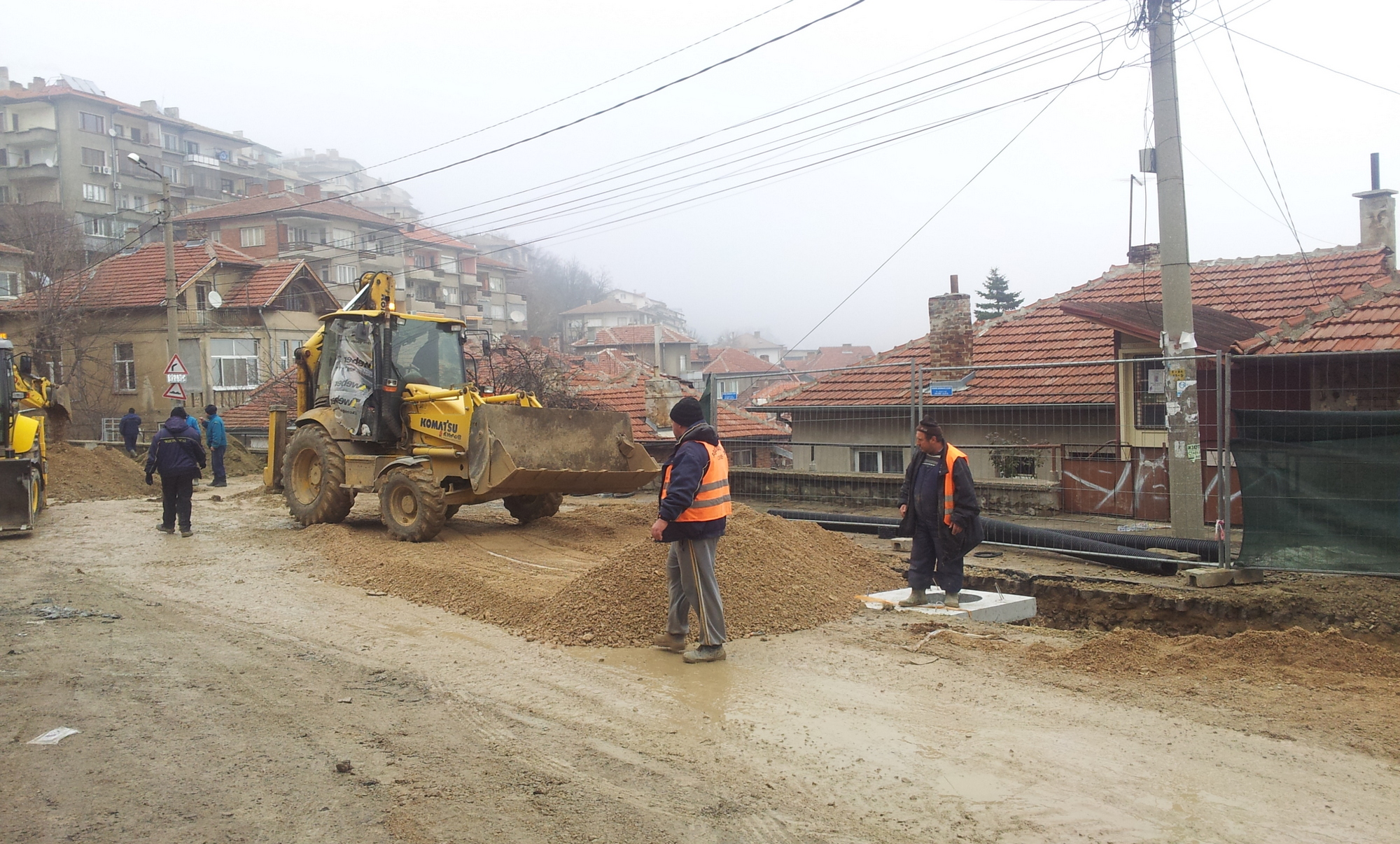 Горещи новини | Авария спря водата в квартал “Света гора”