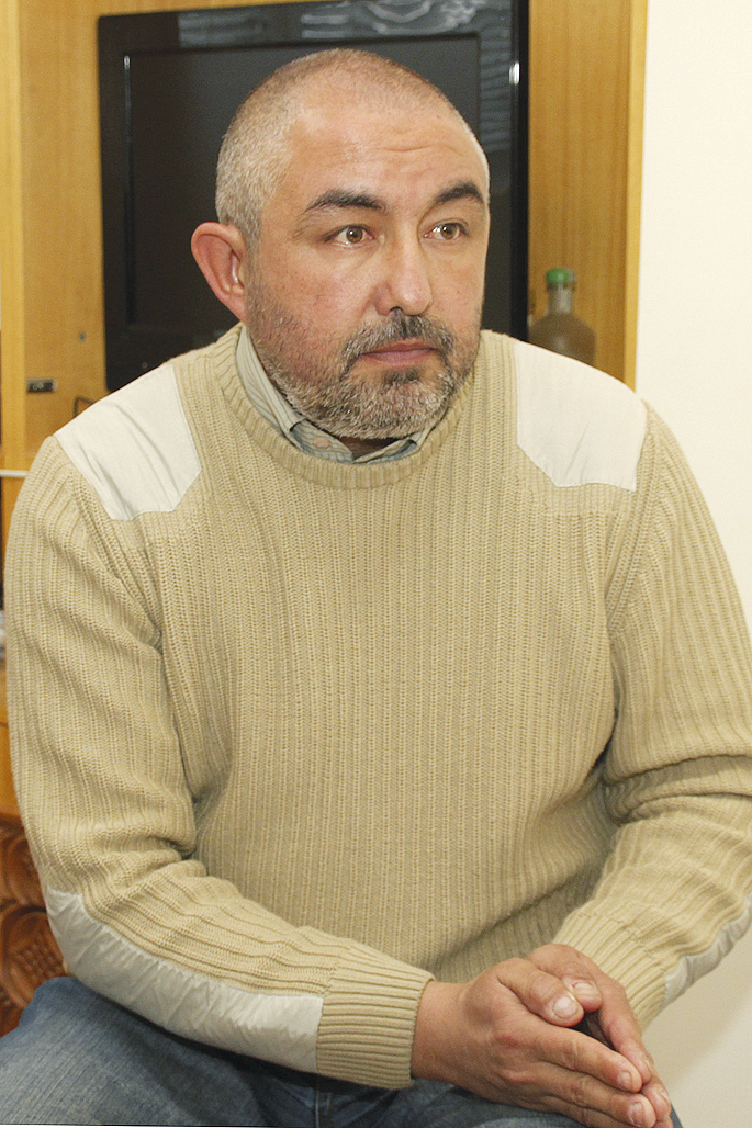 Пари и власт | Методи Петров, управител на “Обредни дейности” ЕООД: “Законът за гробищата е лобистки –   един само ще плаща, а друг ще печели”