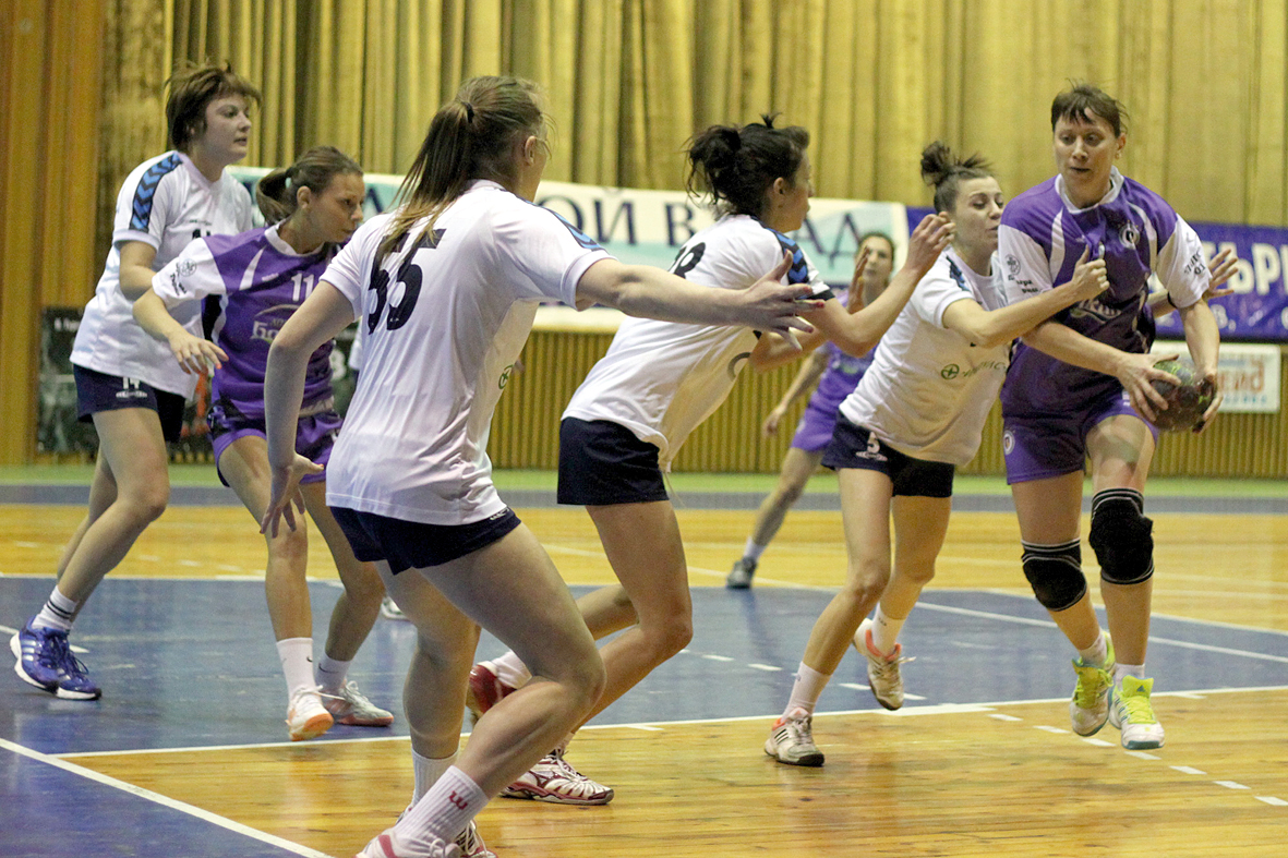 Спорт | “Етър-64” загуби финала от “Бъки”,  с първо поражение от 1,5 г. насам