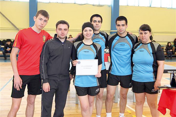 Спорт | Свищовските студентки с отличия от първенството по тенис на маса