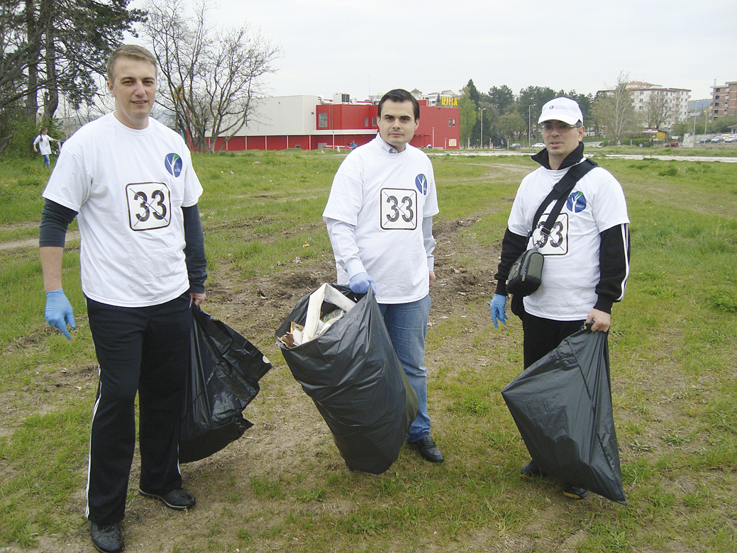 Пари и власт | 33 декара от В. Търново почистиха от “Движение България на гражданите”