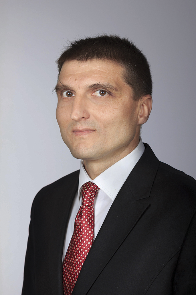 Пари и власт | Марин Богомилов, председател на ППК “Росица” – Поликраище,   общински съветник от БСП в Горна Оряховица: “Да върнем славата на   българското земеделие”