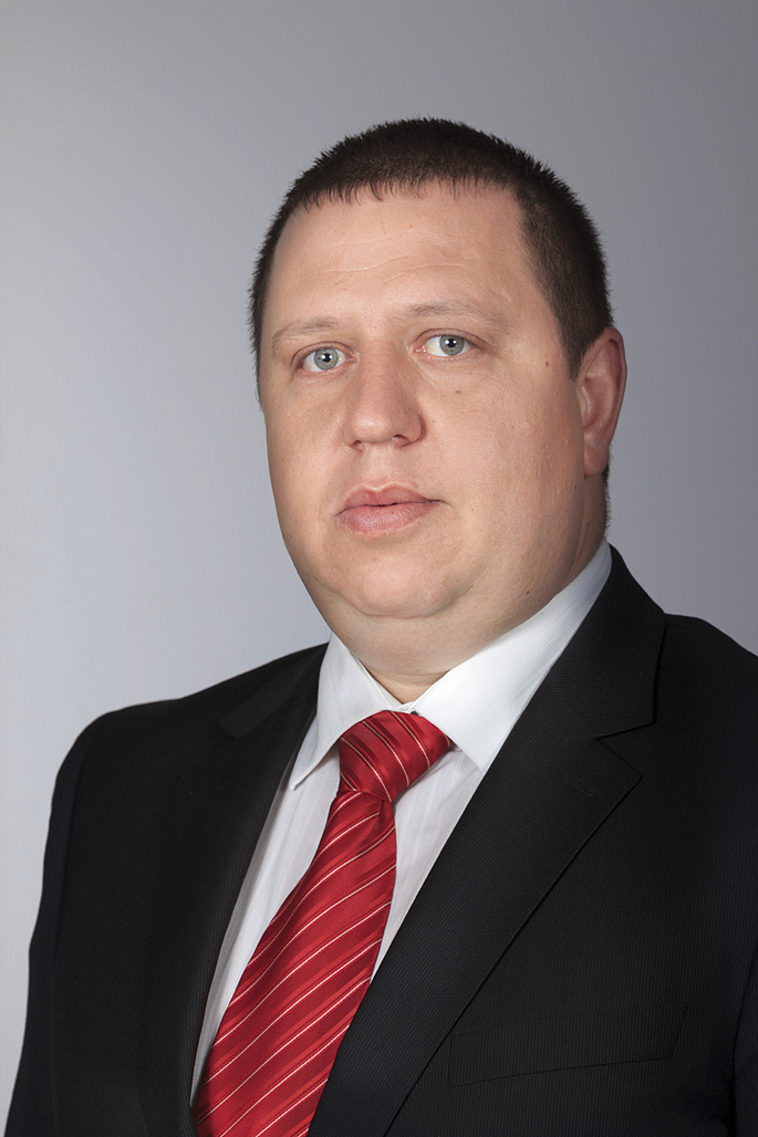 Пари и власт | Илиян Маринов, председател на Общинския съвет в Стражица: “Малките общини –   онеправдани и забравени”