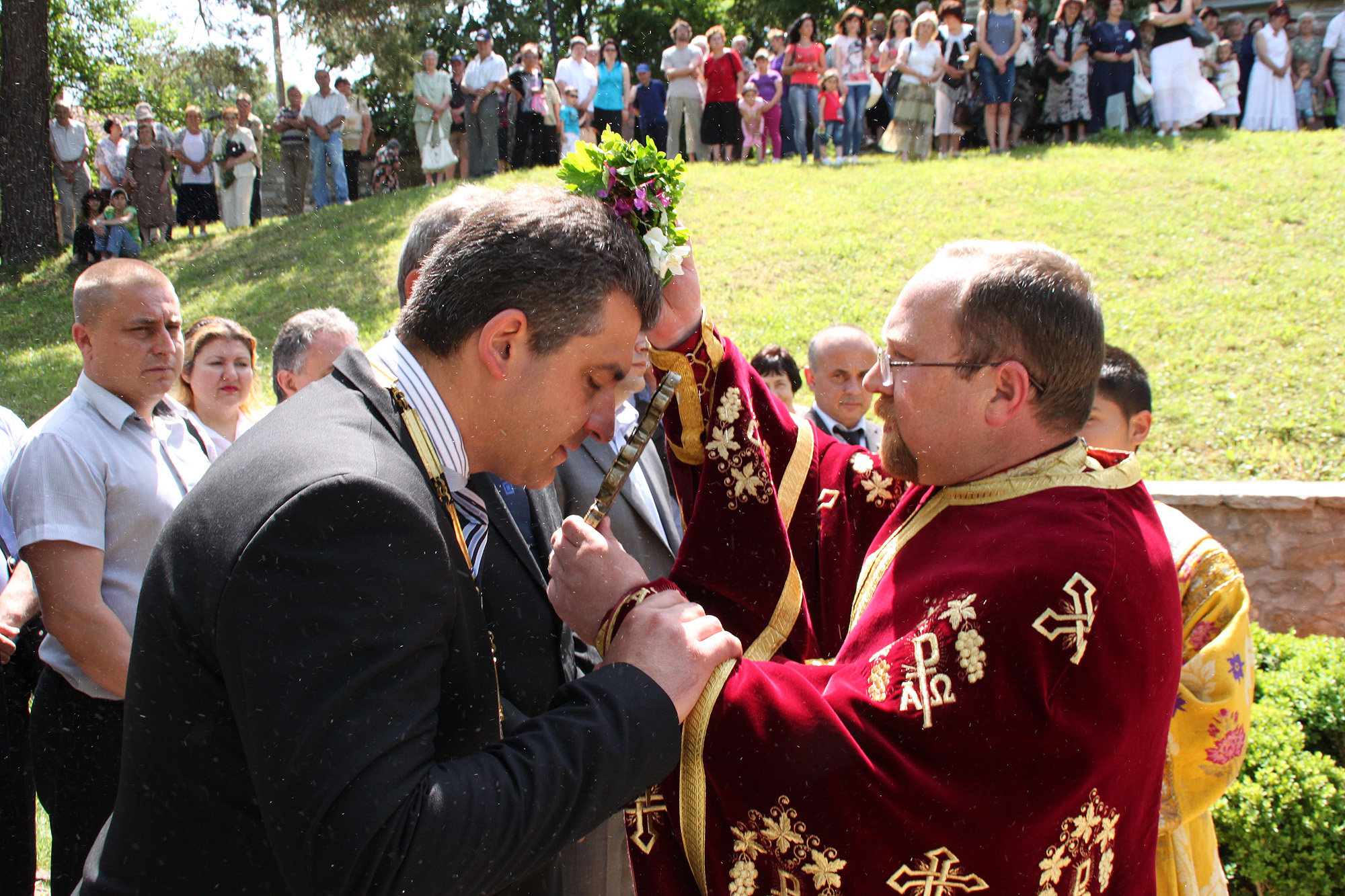 Горещи новини | Възрожденска Елена  отбеляза празника си