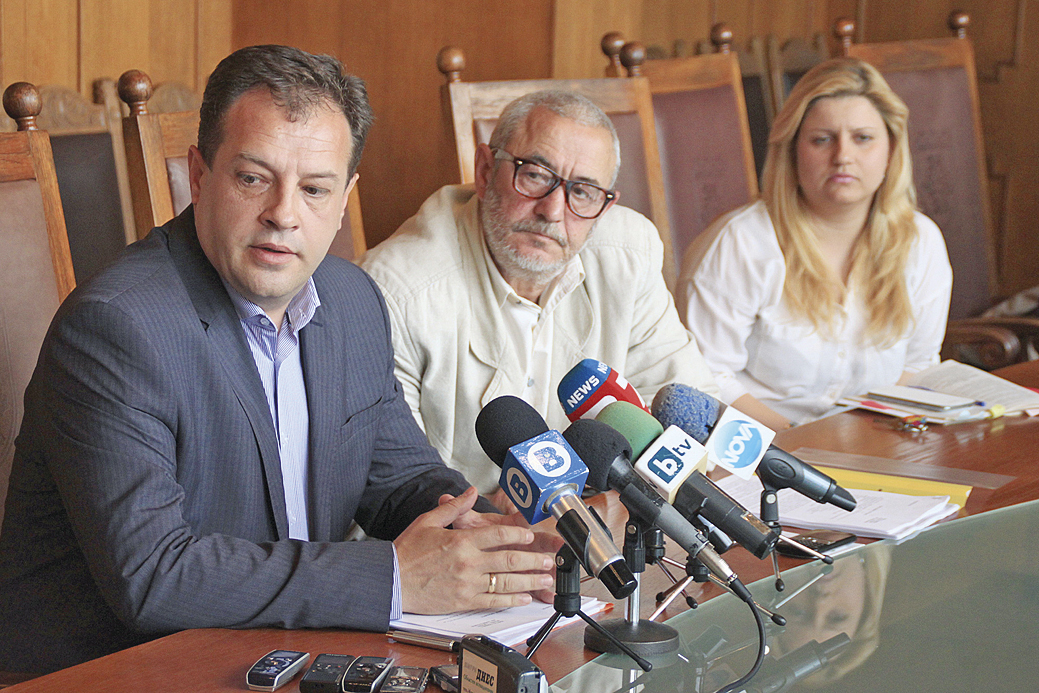 Общество | Откриха 103 нарушения   при проверки в училищата