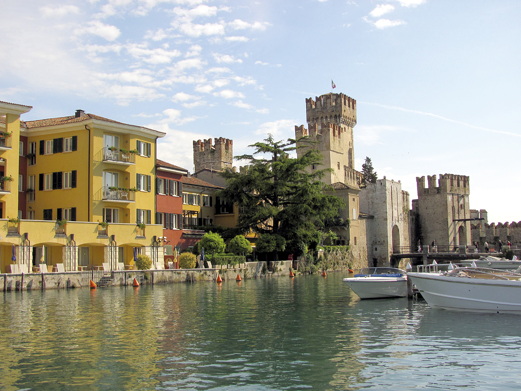 Общество | Езерата Гарда, Комо, Маджоре – непознатата Италия