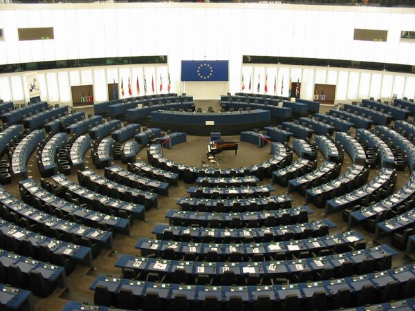 European-parliament-strasbourg-inside[1]