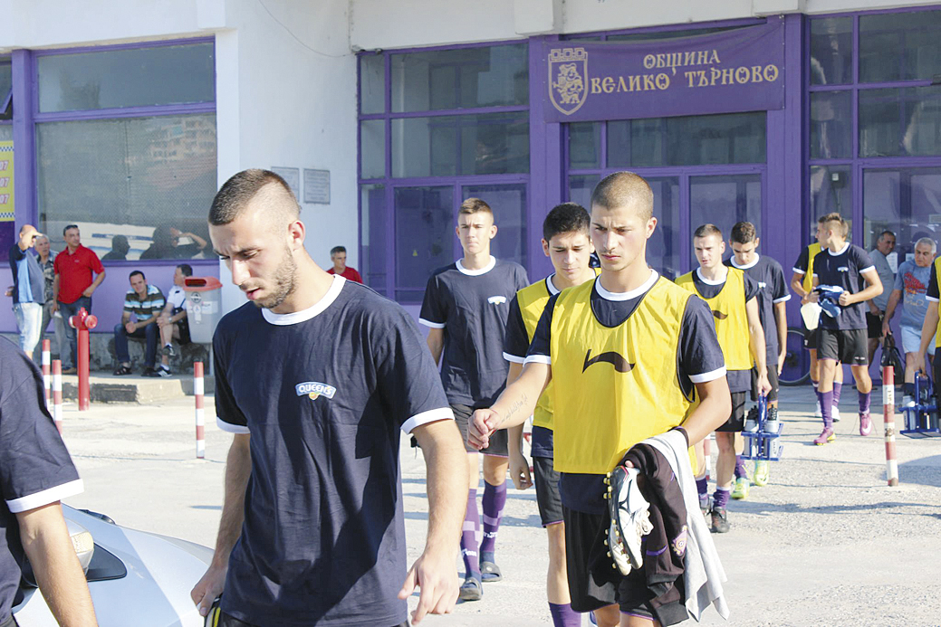 Спорт | Ясен е съставът на “В” група,   сезонът започва на 18 август