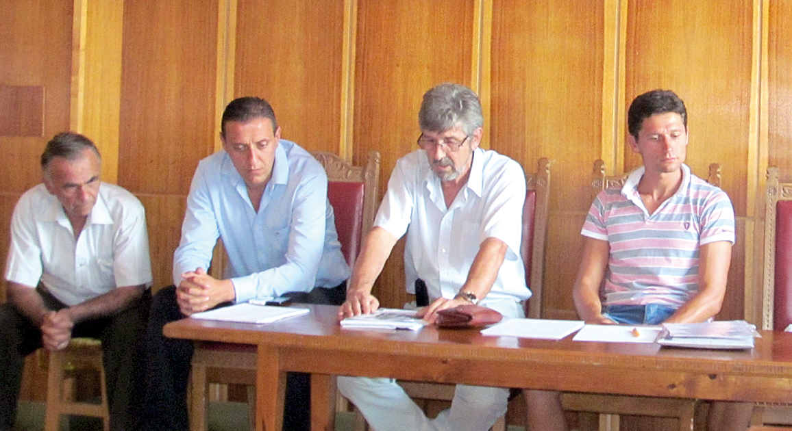 Спорт | Учредиха новия “Етър”, шестима  бизнесмени в клубната управа