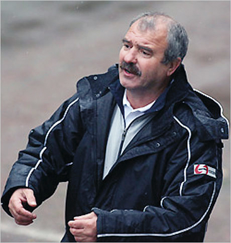 Ангел Станков поема “Академик”