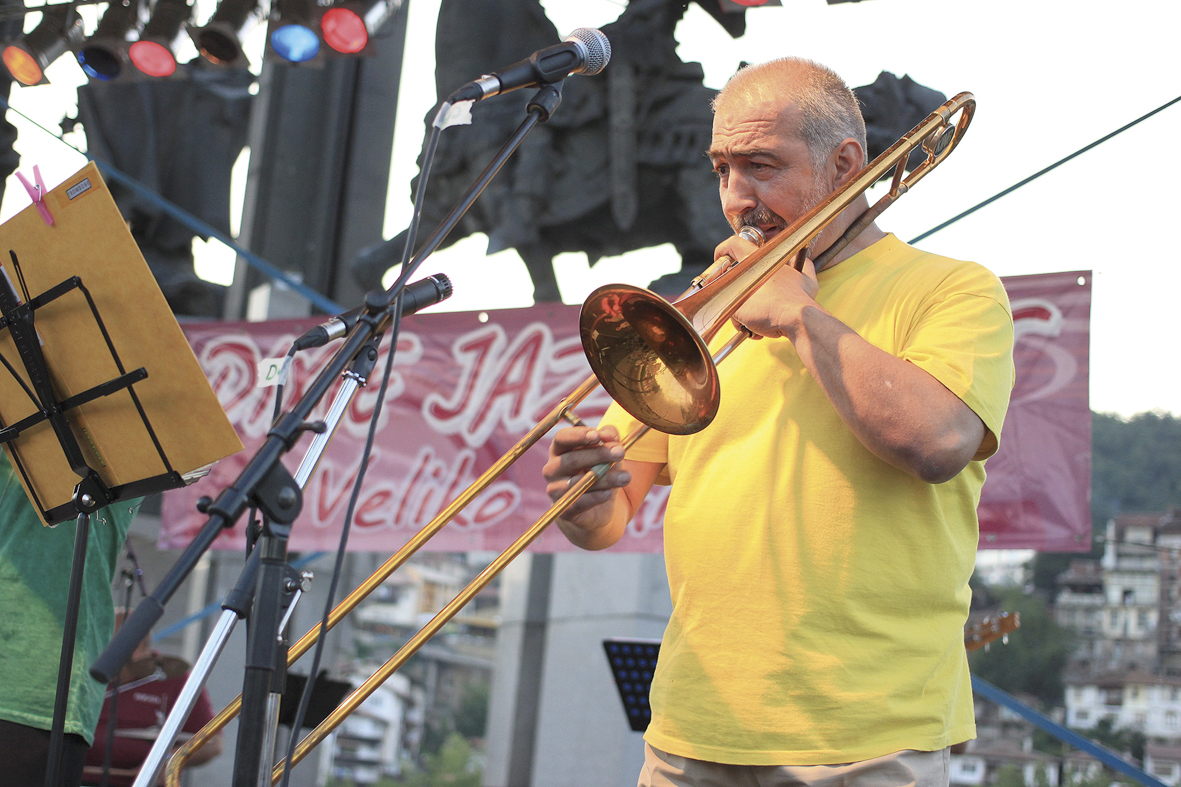 Общество | За три дена Велико Търново отново  се превърна в столица на джаза