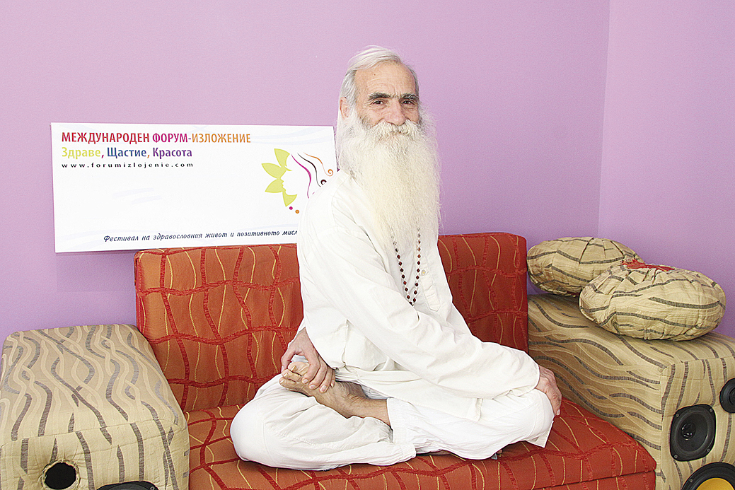 Свами Вананда: За да е здрав човек, трябва да живее без страх и тревога, а в мир, любов и братство