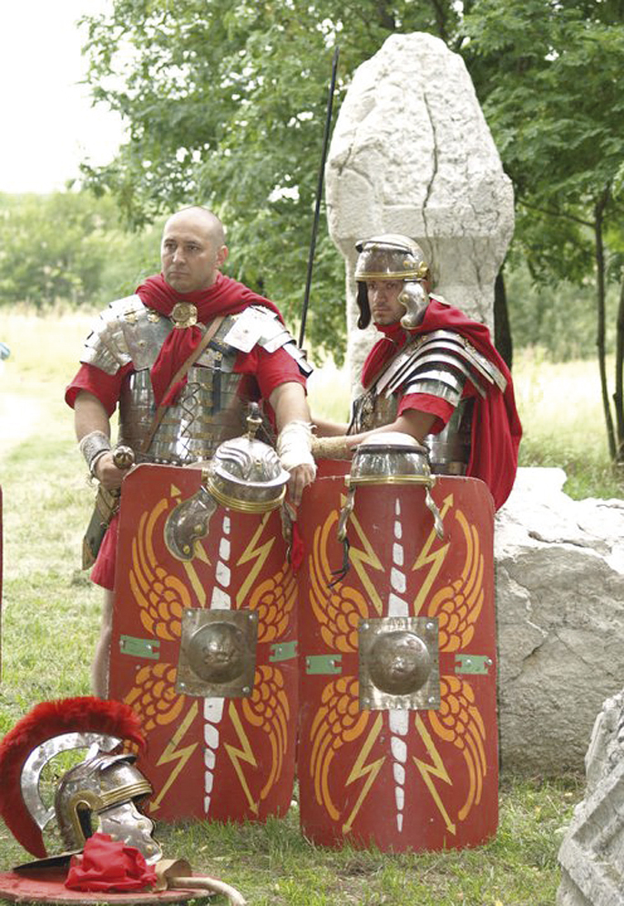 Общество | В Никюп чакат  над 3000 гости за  римския фестивал