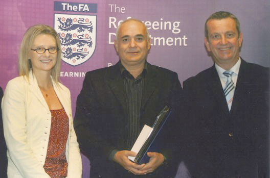 Спорт | Ичко Лозев с назначение за  Англия – Испания на “Уембли”