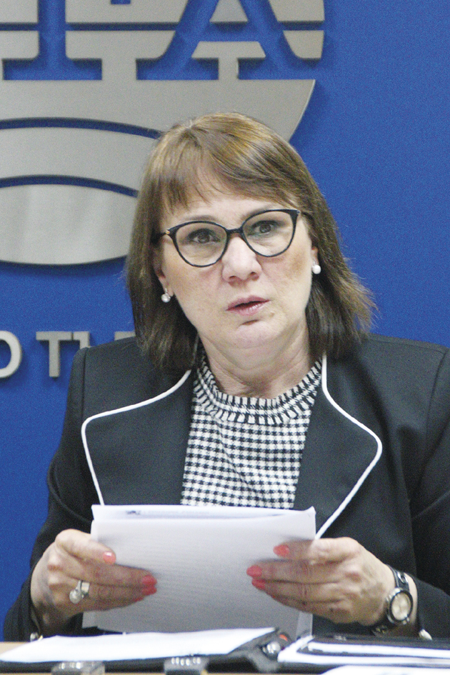 Рязко се увеличават работещите без трудови договори