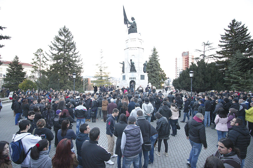 Стотици излязоха на протест за Вероника