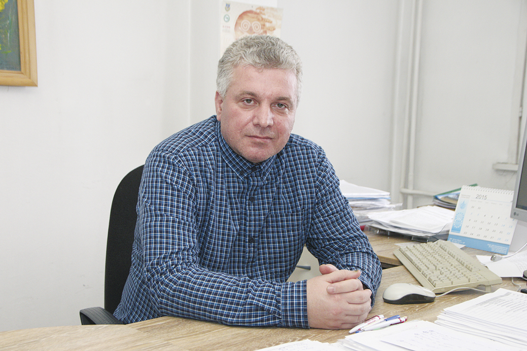 Общество | Между 2000 и 3500 лева месечно  получават младежите, завършили  математика и информатика във ВТУ