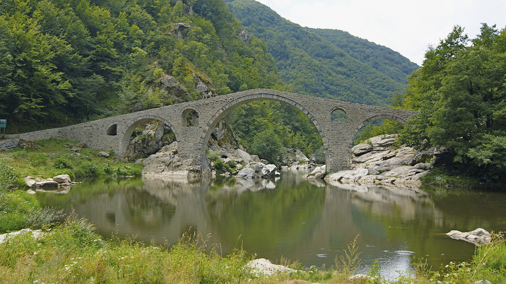 Наградиха победителите във фотографския конкурс “Наследството – образи и истории”
