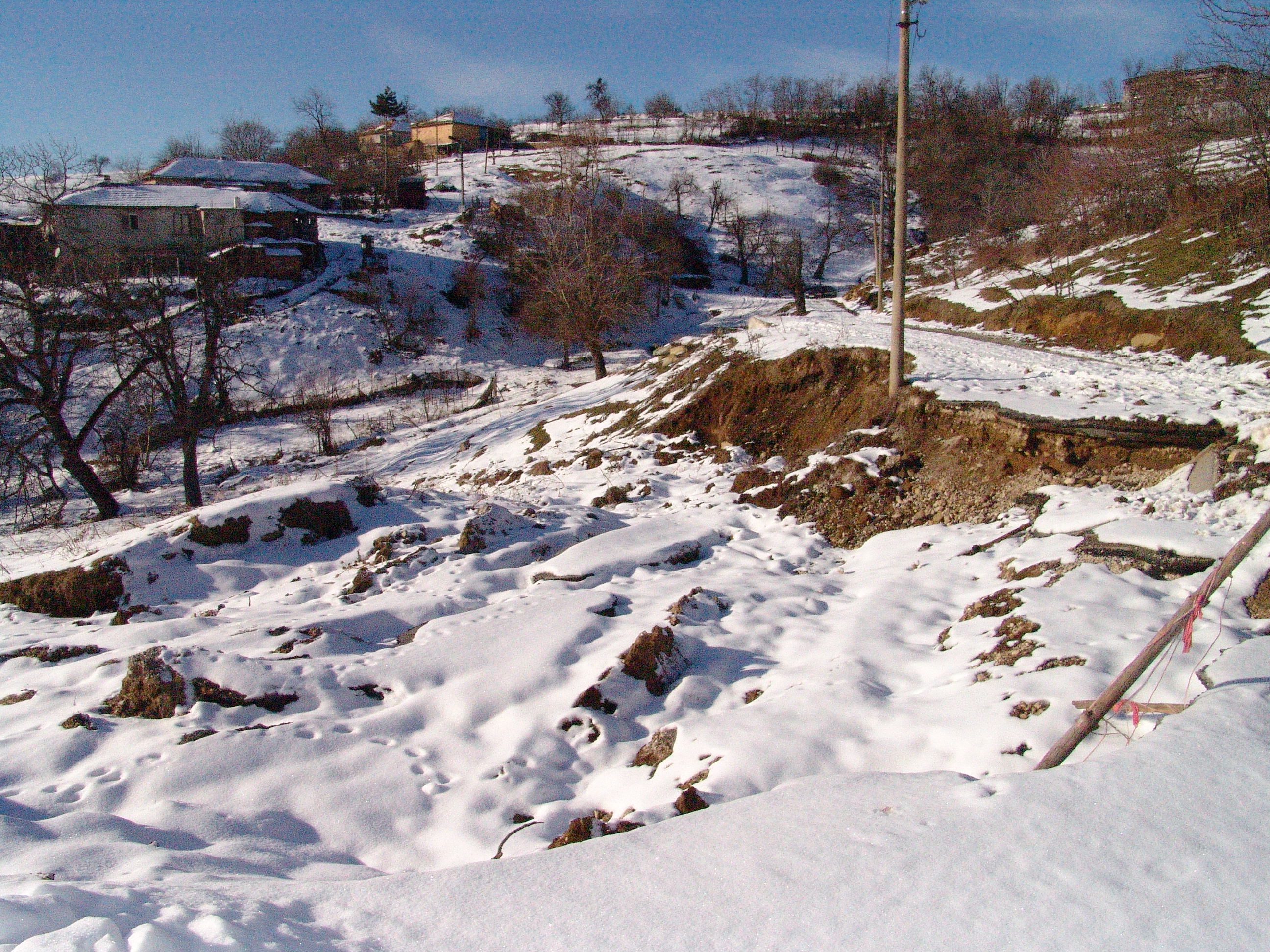 Общество | 120 хил. лв. дава Златарица за проекти за укрепването на три опасни свлачища