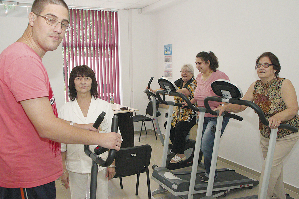 Нов Дневен център за възрастни с увреждания бе открит във В. Търново