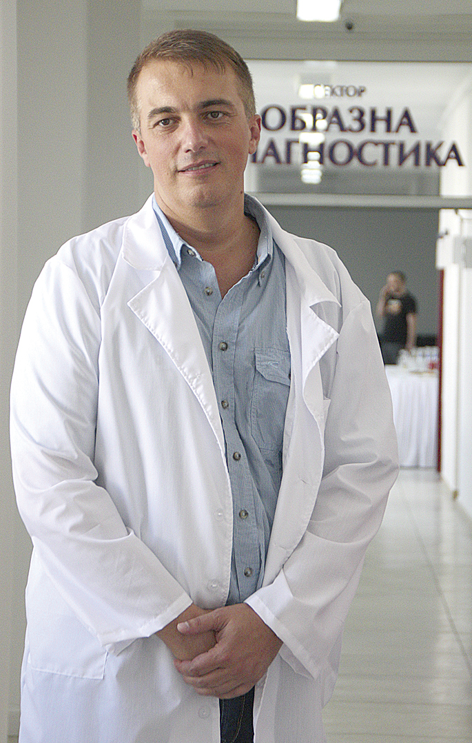 Здраве | Д-р Красимир Попов, управител на “ДКЦ 1 – Велико Търново”: Създаваме база данни за архивиране  на рентгеновата диагностика