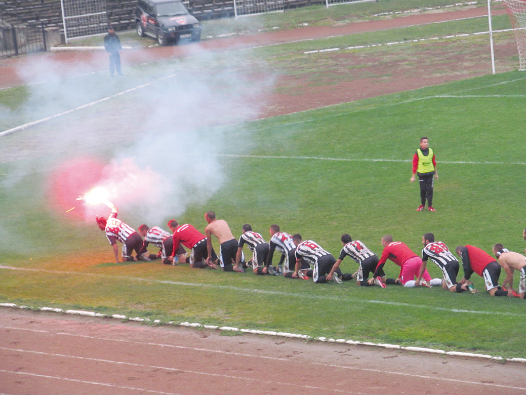 Спорт | “Локо” (ГО) отнесе като гост “Литекс 2”