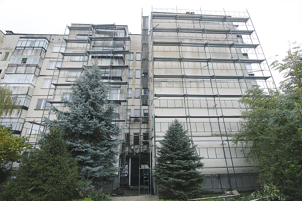 С 557 740 лева ще санират първите четири блока във Велико Търново