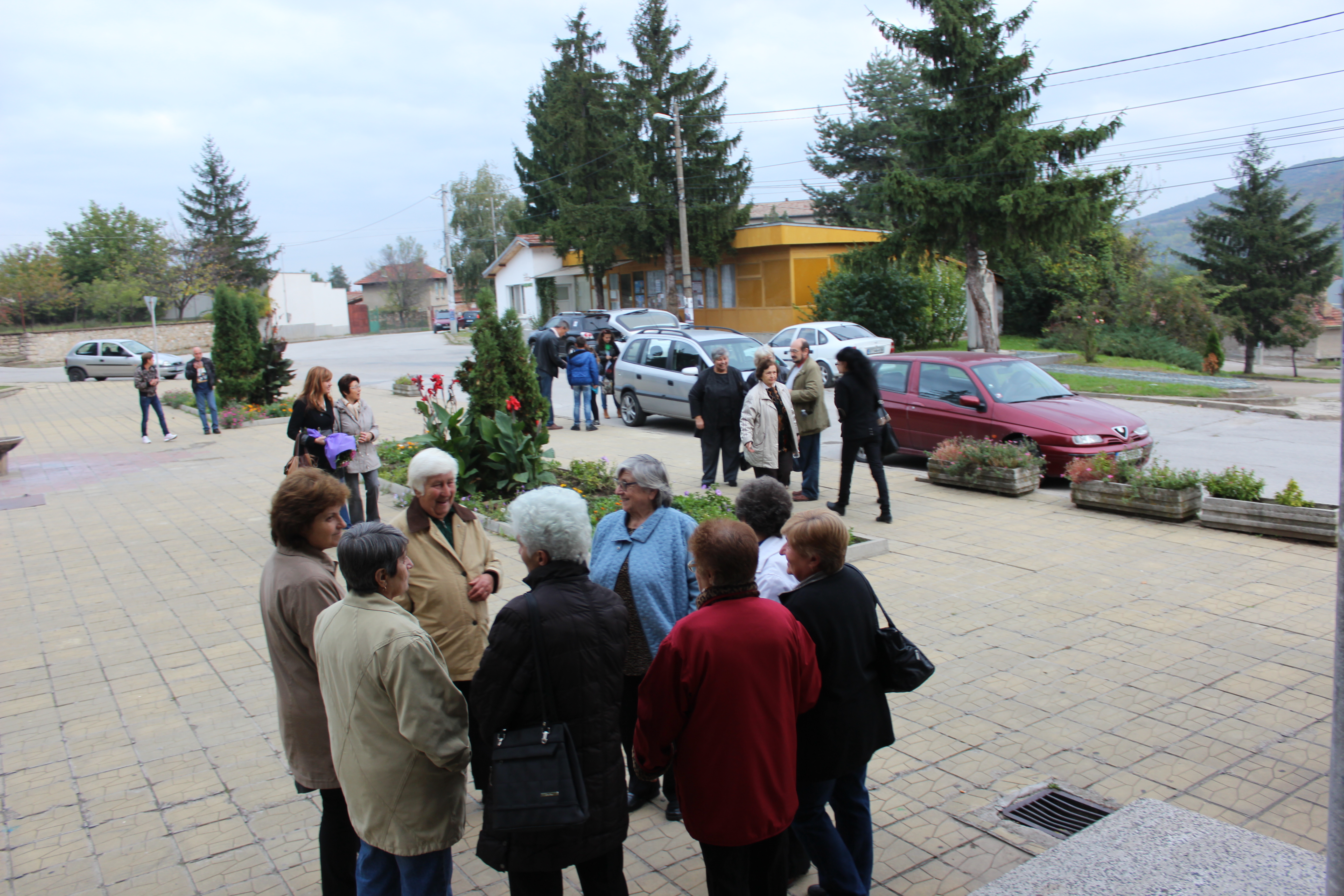 Горещи новини | Самоводене иска нов кмет  на селото и много работа