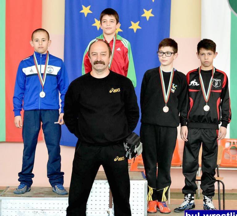 Спорт | Владислав Димитров с бронз от  държавното по свободна борба