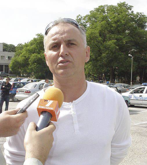 Спорт | Бончо Генчев: “Ще действам така, както изискват наредбите на БФС”
