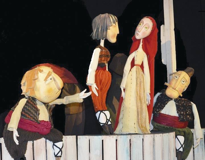 Общество | Премиера на “Тримата братя и златната ябълка” в Театър ВЕСЕЛ