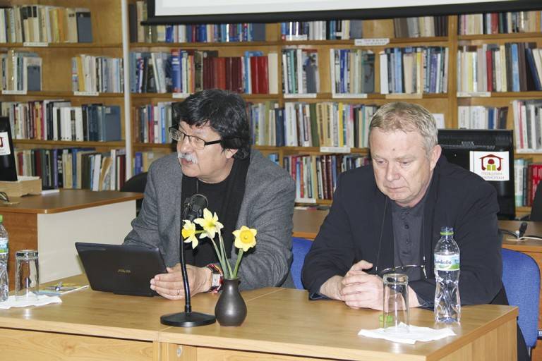 Общество | Писателят Румен Василев пред “Янтра ДНЕС”: “Мит е, че българските строители от  Възраждането са самоуки и неграмотни”