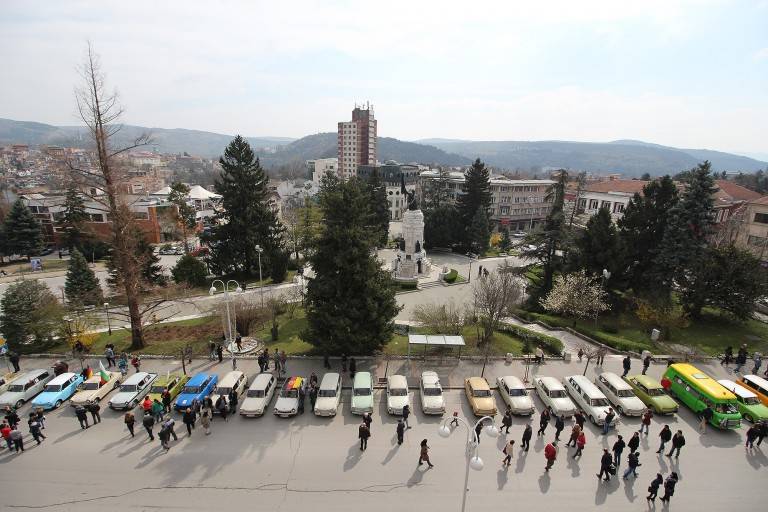 Горещи новини | Трабантаджии от три държави превзеха Велико Търново