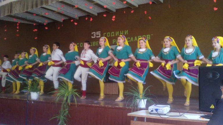 СОУ „Цветан Радославов” отбеляза подобаващо 35 годишнината на училището