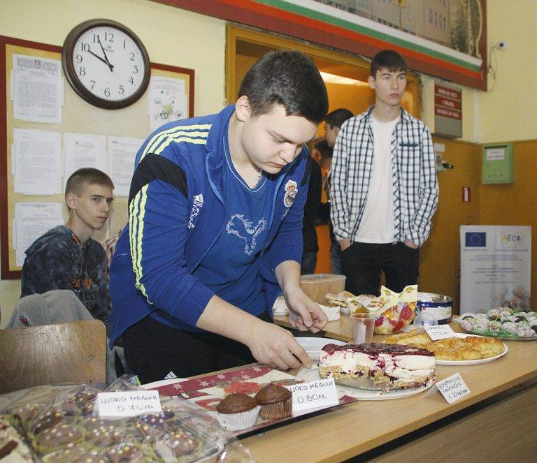 31 възпитаници на ПМГ представят област  Велико Търново на националните олимпиади