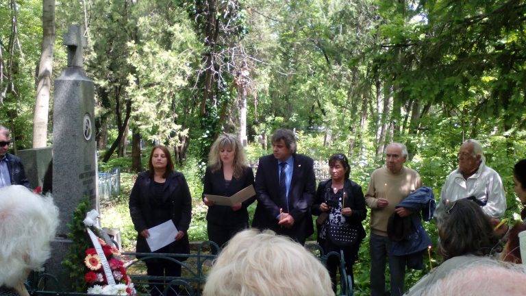 Свищов | Свищовлии почетоха паметта на Алеко