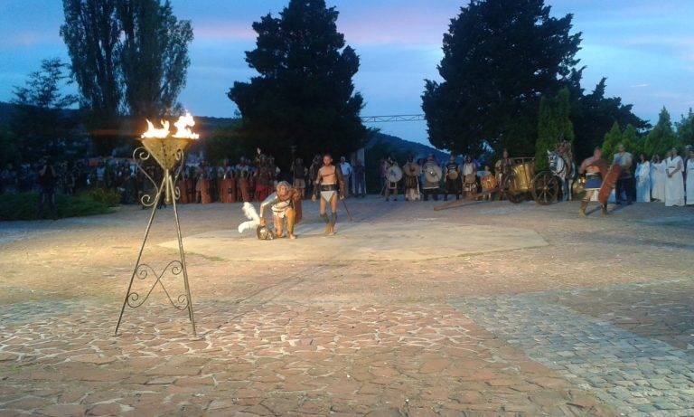 С уникално огнено шоу бе открито  Дванадесетото издание на фестивала „Орел на Дунава”