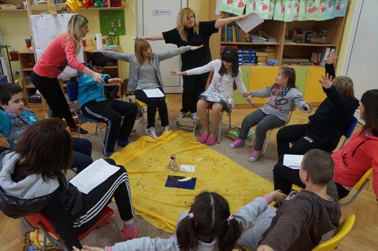 Екипът на Дневен център за деца с увреждания в гр. Свищов получи награда в Национална кампания „Дни на приобщаването” 2016 год.