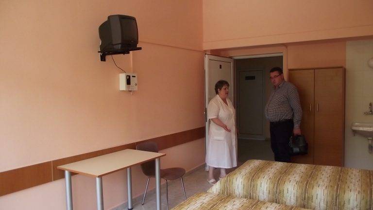 Детското отделение в Свищов грейна  след благотворителна акция