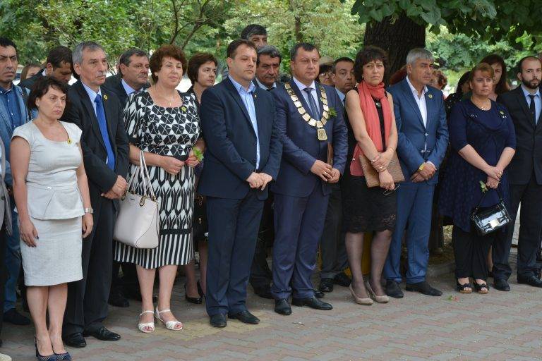 Трима почетни граждани удостоиха за празника на Павликени