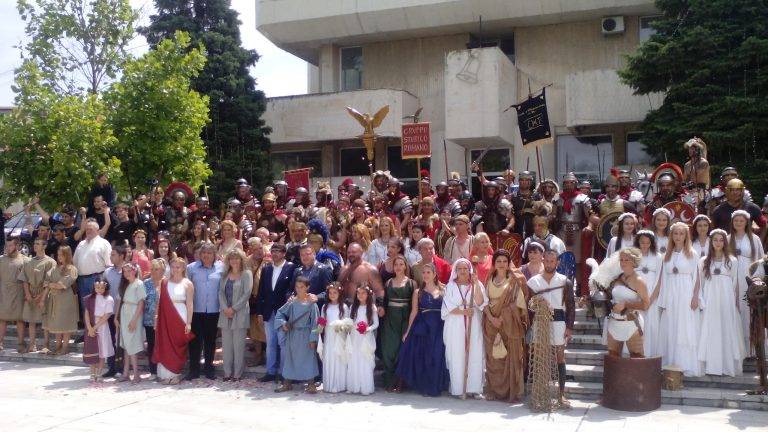 Свищов | Засилен интерес и в трите дни на Дванадесетия фестивал на античното културно наследство „Орел на Дунава”2016