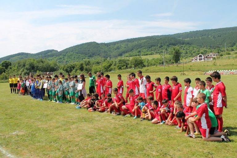 IV детски турнир по футбол в гр. Елена