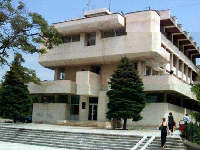 Свищов | Община Свищов обучава и наема млади хора по европейски проект