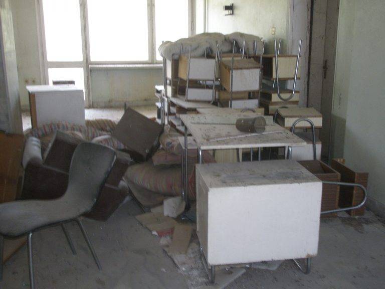 137-годишната болница в Свищов оцелява в пет войни, днес тъне в проблеми и дългове