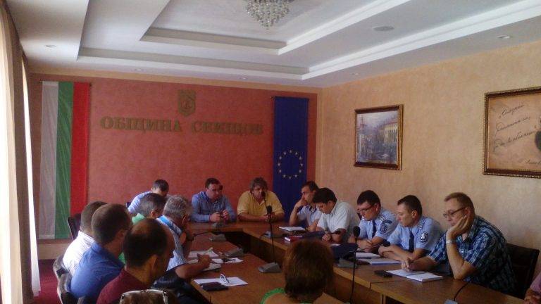 Свищов | Служители от Областна Дирекция на МВР проведоха среща с кметовете от Община Свищов