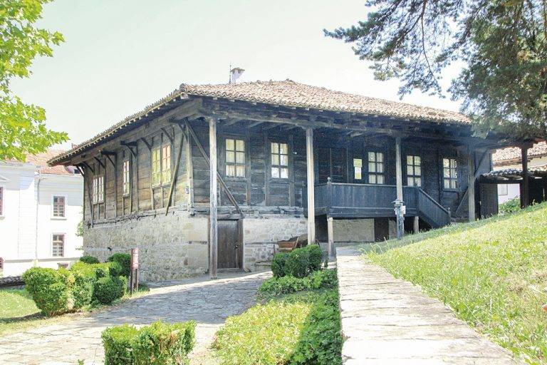 Елена | 25 % ръст на туризма отчита  Елена за миналата година