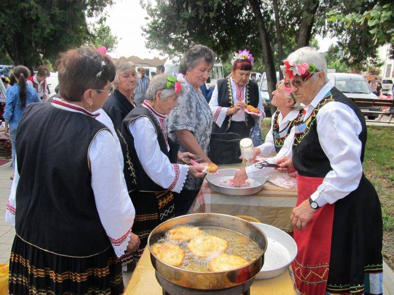 150 гозби сготвиха за „Пъстра трапеза” в Джулюница
