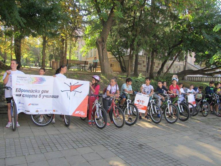 Проведе се състезание по колоориентиране в Лясковец