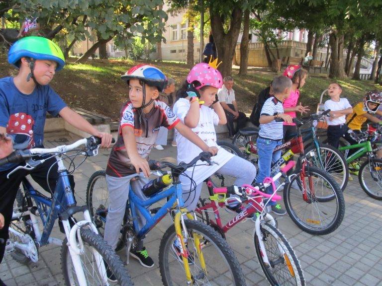 Проведе се състезание по колоориентиране в Лясковец