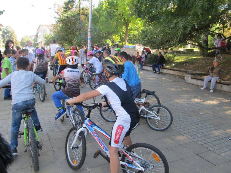 Проведе се състезание по колоориентиране в Лясковец